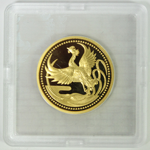 天皇陛下御即位記念1万円金貨(令和元年)の表面