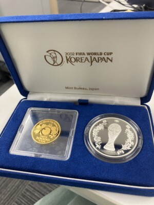 2002年 ワールドカップ記念 1万円金貨 1,000円銀貨セット　東京都のお客様からの買取実績