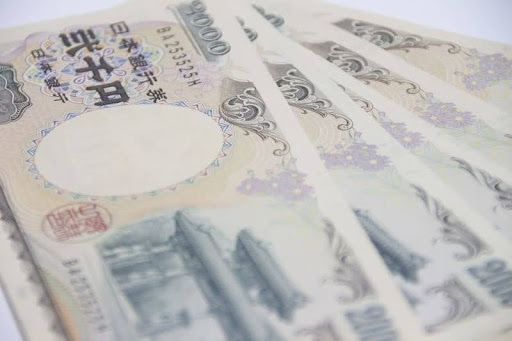 2000円札と沖縄はどのような関係がある？