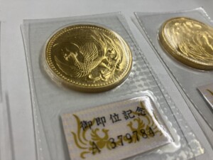 御即位記念10万円金貨