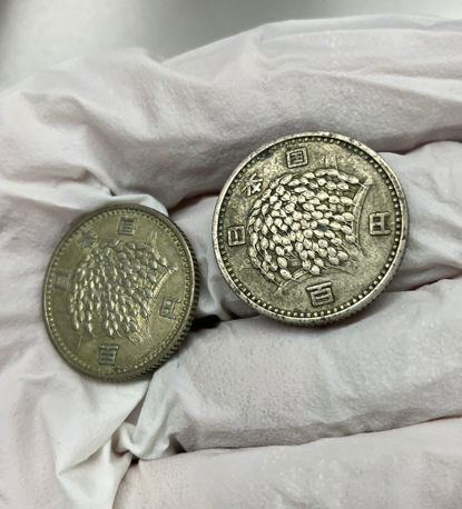 稲穂100円銀貨 2枚 東京・荒川区のお客様