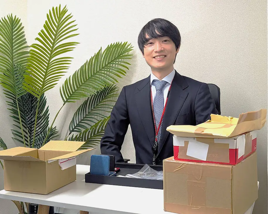 ご自宅から送るだけ！あんしん・かんたん全国郵送買取