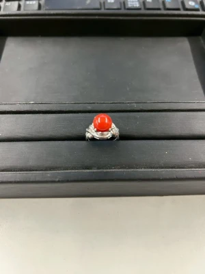 血赤珊瑚の指輪