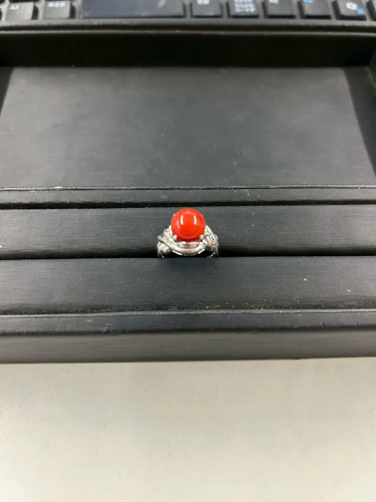 血赤珊瑚の指輪